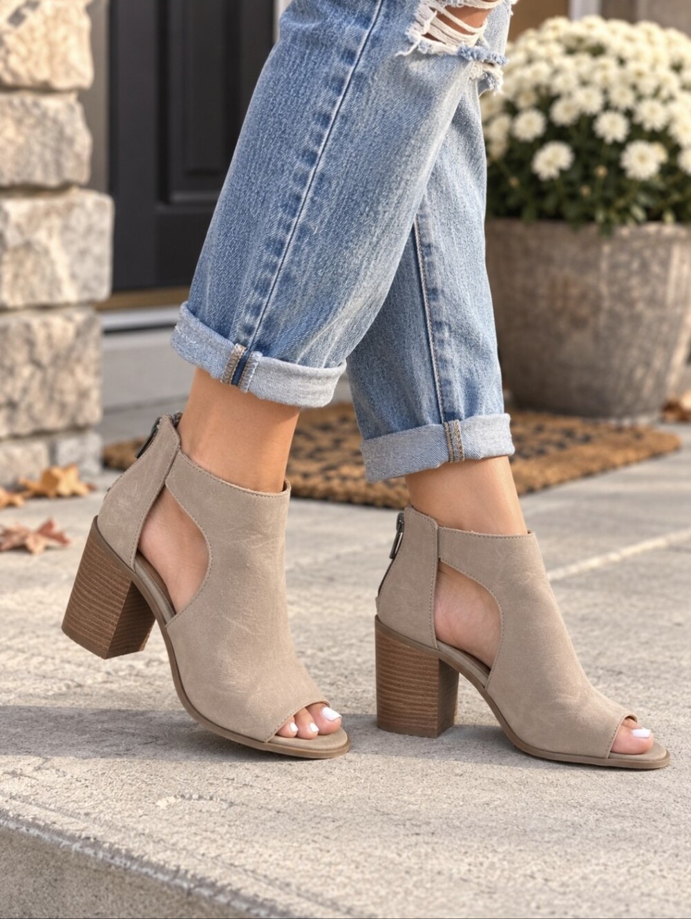 Lucky Brand Taupe Leather Peep Toe Bootie Sandals Block Heel 7.5M
